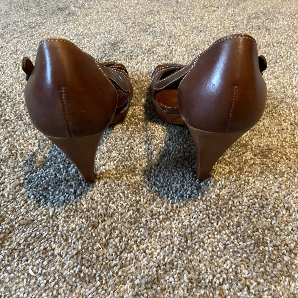 Gorgeous Kors Michael Kors high heels - Picture 4 of 5